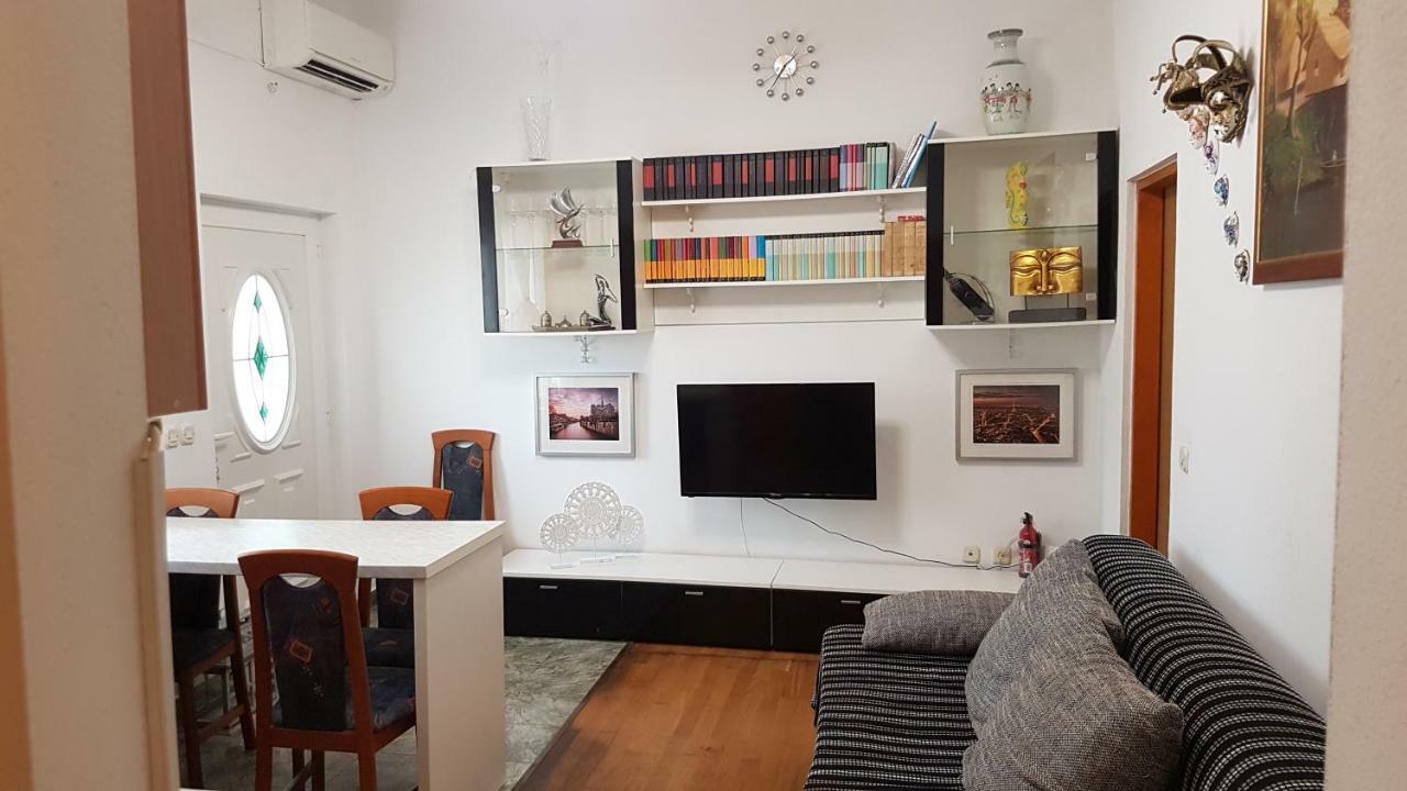 Apartments Lavanda Biograd Na Moru Exterior photo