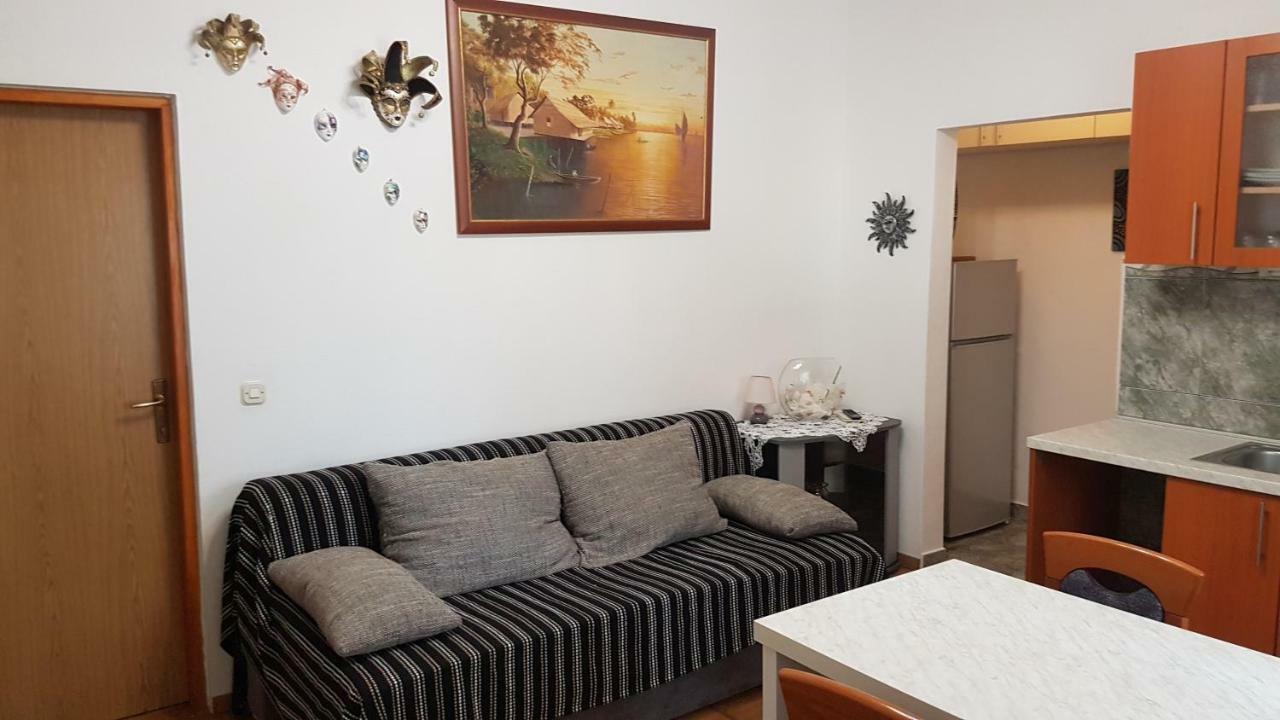 Apartments Lavanda Biograd Na Moru Exterior photo